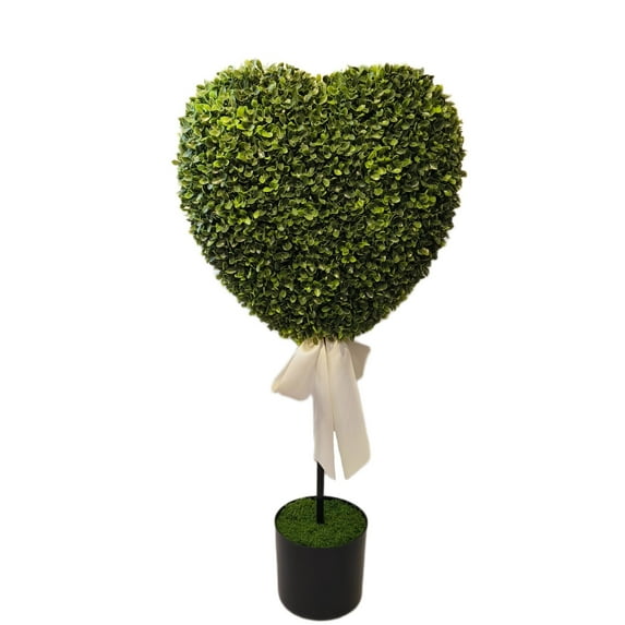 Cupid's Valentine 32" BOXWOOD HEART UV TREATED HEART