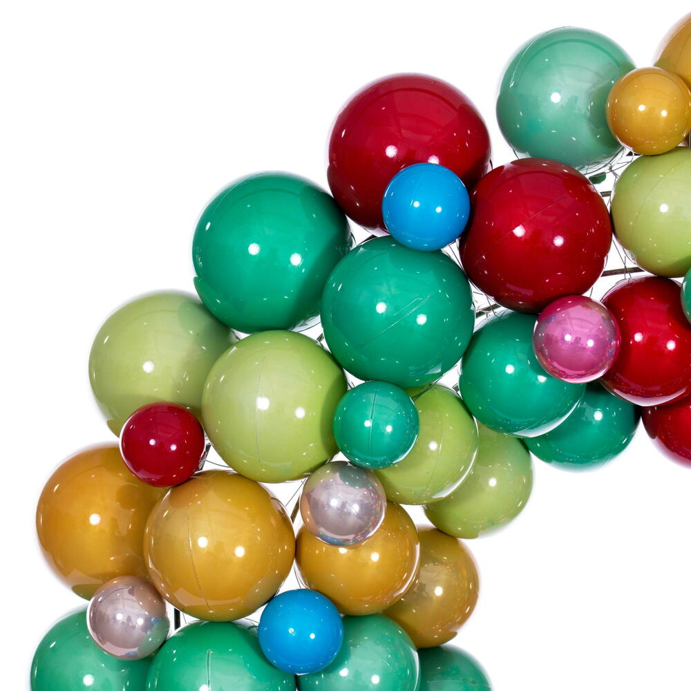 Santa's Sweet Shoppe Collection - 24" Multi Ball Wreath