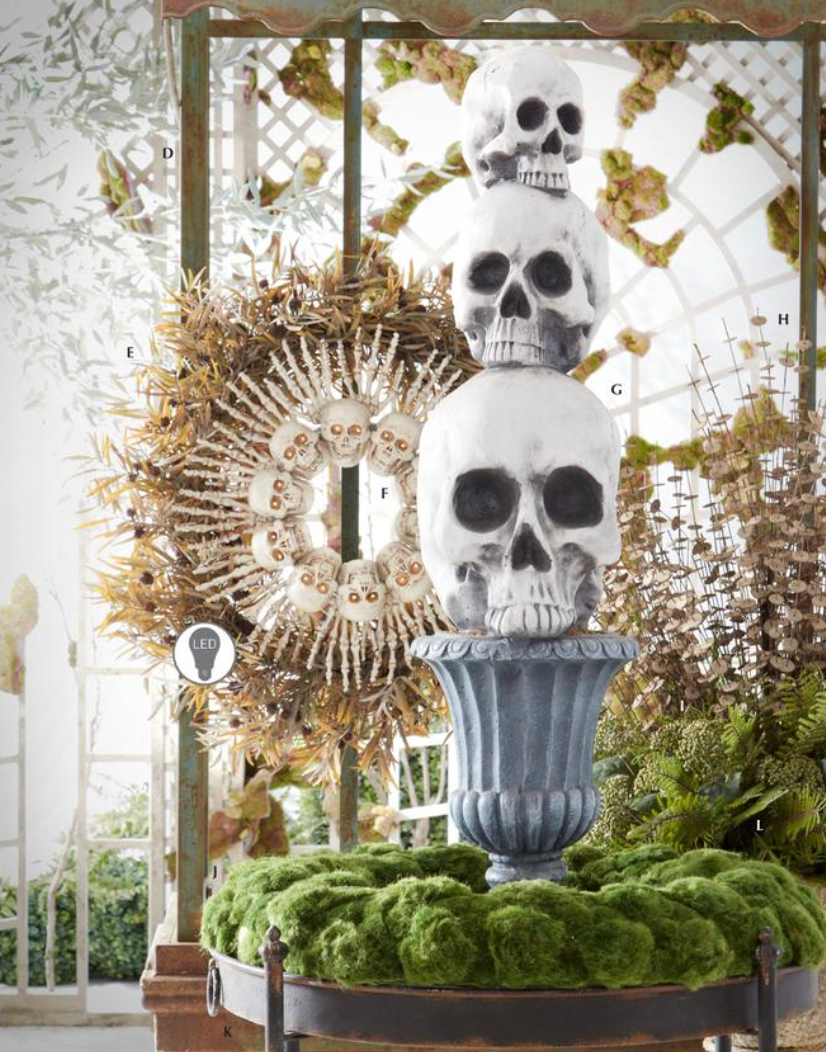22" Skull & Bone LED Halloween Wreath