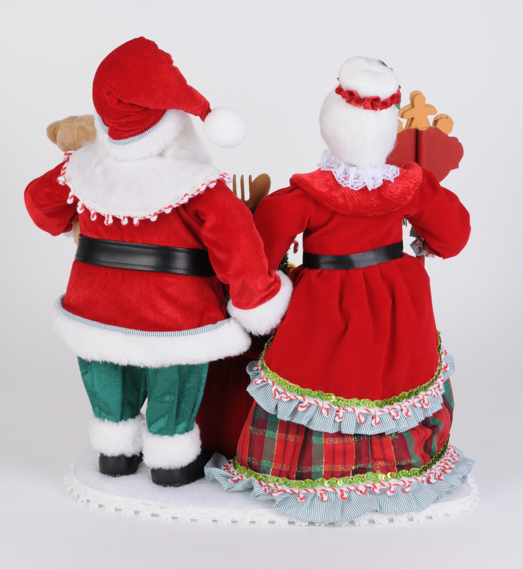 20" Lighted Claus Cookie Bakery