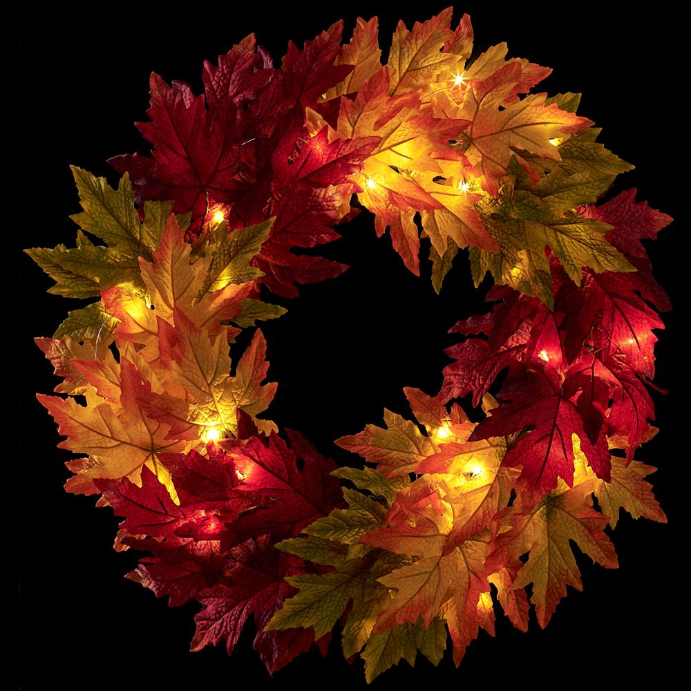 24" Maple Leaf Wreath with LED