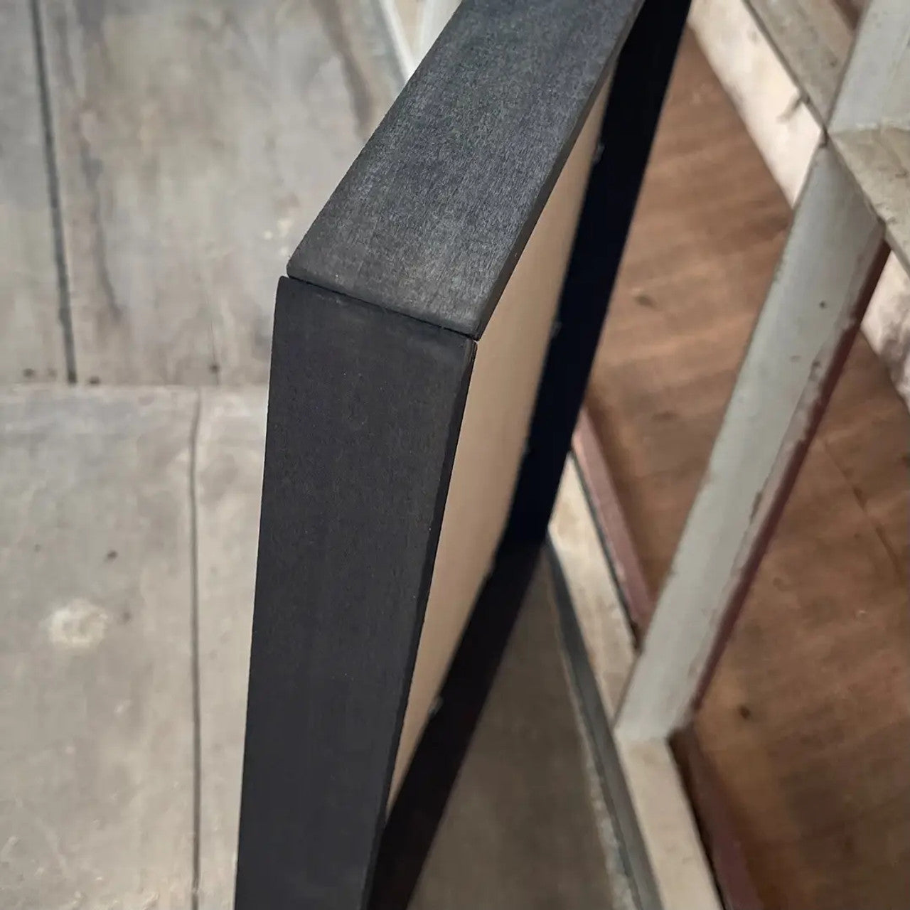 18x24 GHOST PUMPKIN SWING - BOXWOOD FRAME