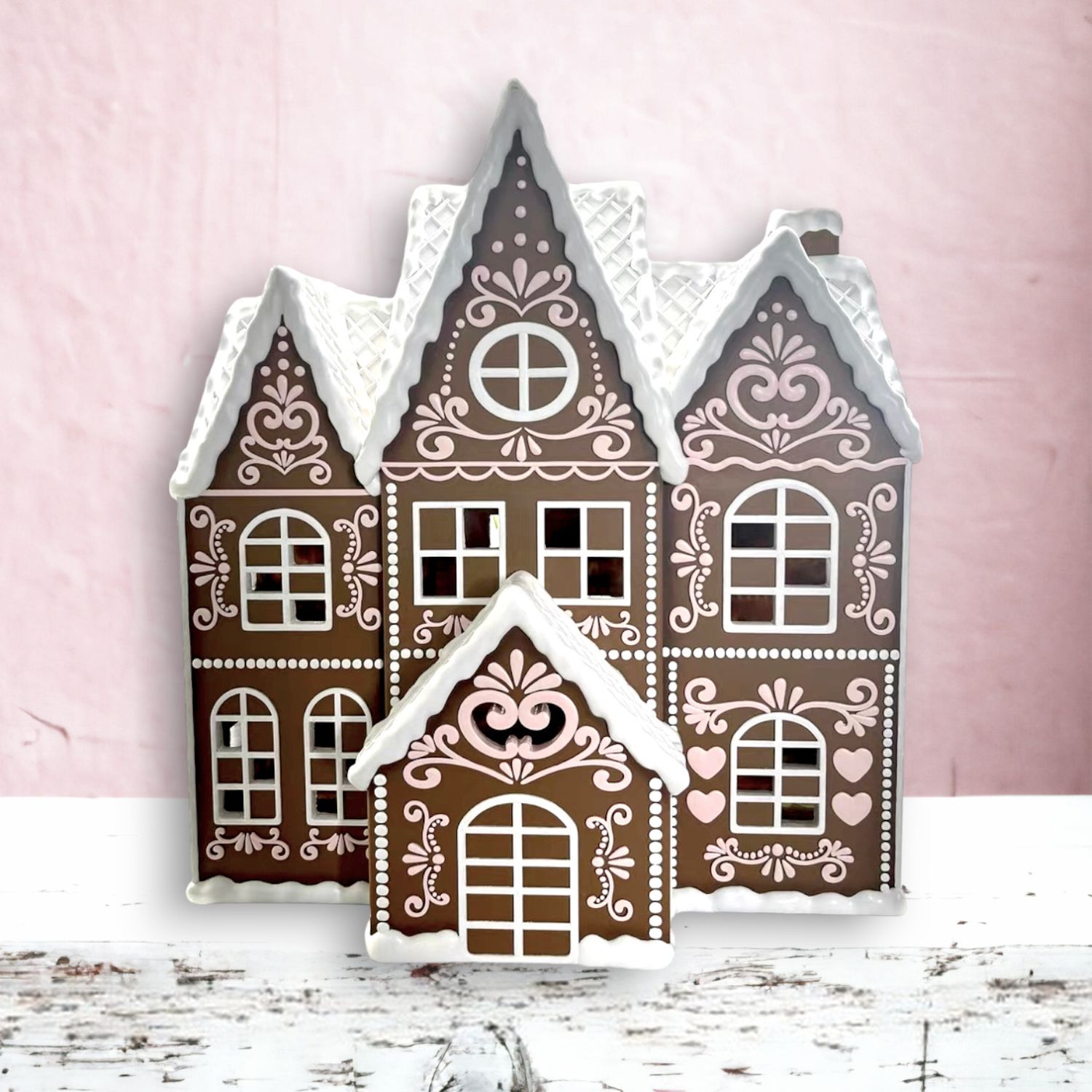 Gingerbread Village 36-Inch Led Gingerbread Display House